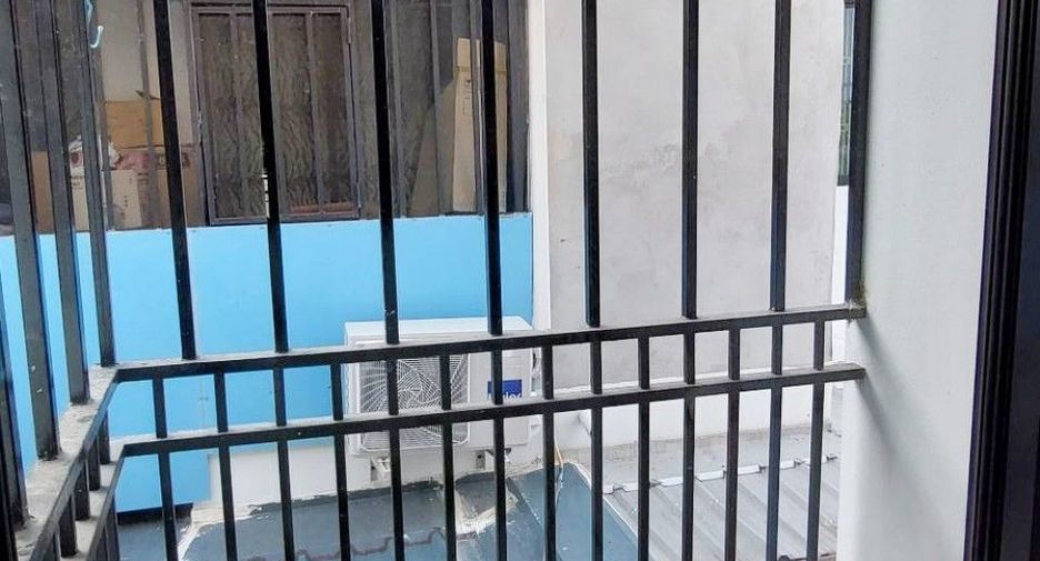 For sale 2 bedrooms townhouse in Bang Bo, Samut Prakan