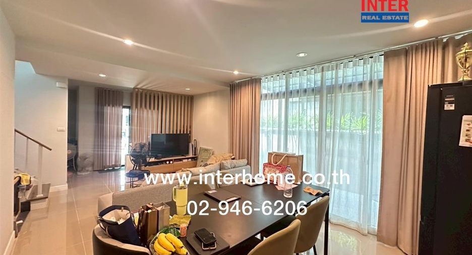 For sale 4 bedrooms house in Bang Phli, Samut Prakan