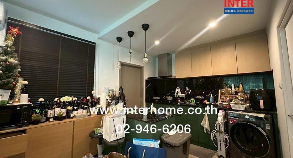 For sale 4 bedrooms house in Bang Phli, Samut Prakan