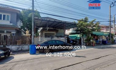 Casa en venta de 3 habitaciones en Khlong Sam Wa, Bangkok