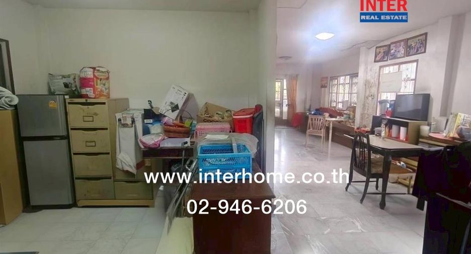 Casa en venta de 3 habitaciones en Khlong Sam Wa, Bangkok
