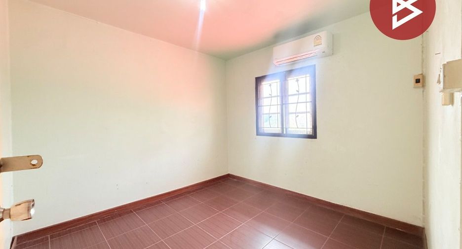 Casa adosada en venta de 4 habitaciones en Bang Bua Thong, Nonthaburi