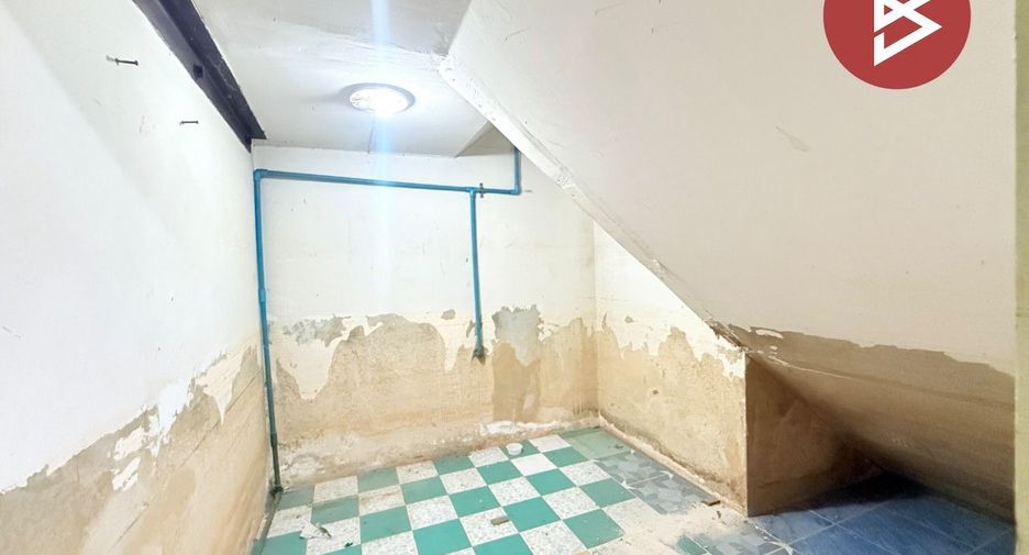 Casa adosada en venta de 4 habitaciones en Bang Bua Thong, Nonthaburi