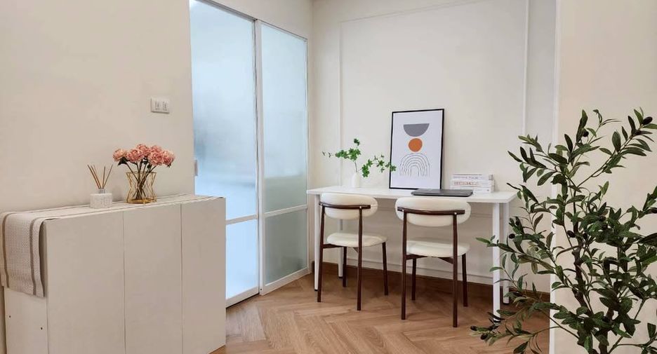 Wohnung zum Kauf mit 1 Zimmer in Huai Khwang, Bangkok