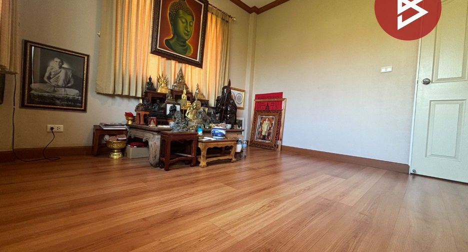For sale 3 bedrooms house in Sai Mai, Bangkok