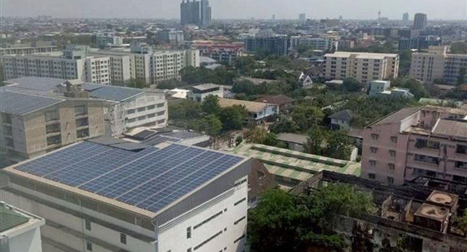 For sale 1 bed condo in Mueang Samut Prakan, Samut Prakan