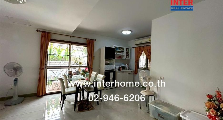 À vendre 2 chambres maison à Mueang Chon Buri, Chonburi