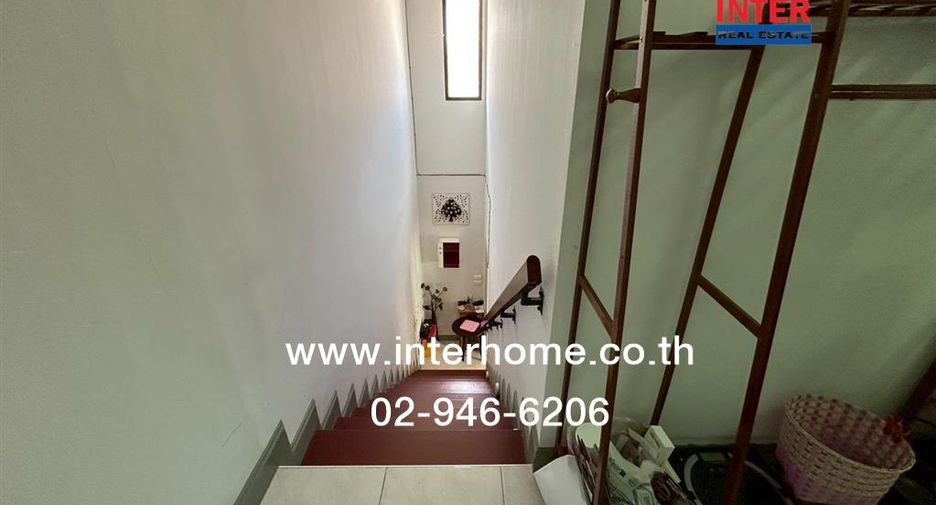À vendre 2 chambres maison à Mueang Chon Buri, Chonburi