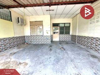 Reihenhaus zum Kauf mit 2 Zimmer in Si Racha, Chonburi