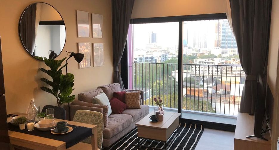 Wohnung zum Kauf mit 1 Zimmer in Watthana, Bangkok