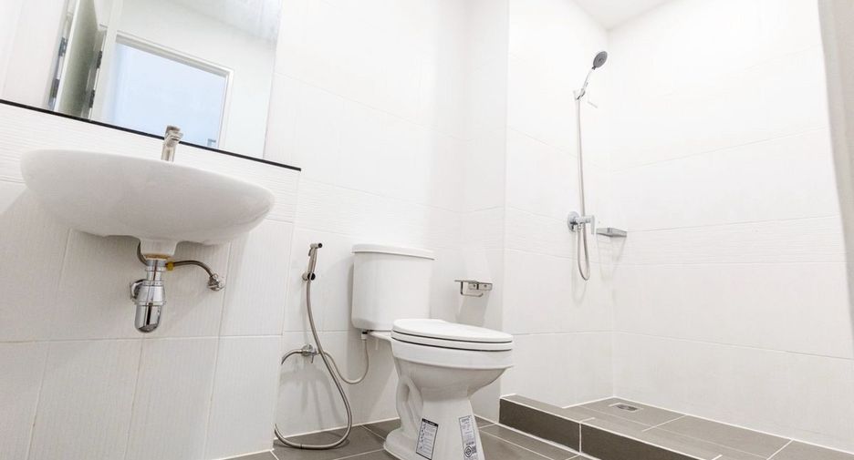 For sale 3 bedrooms townhouse in Prawet, Bangkok
