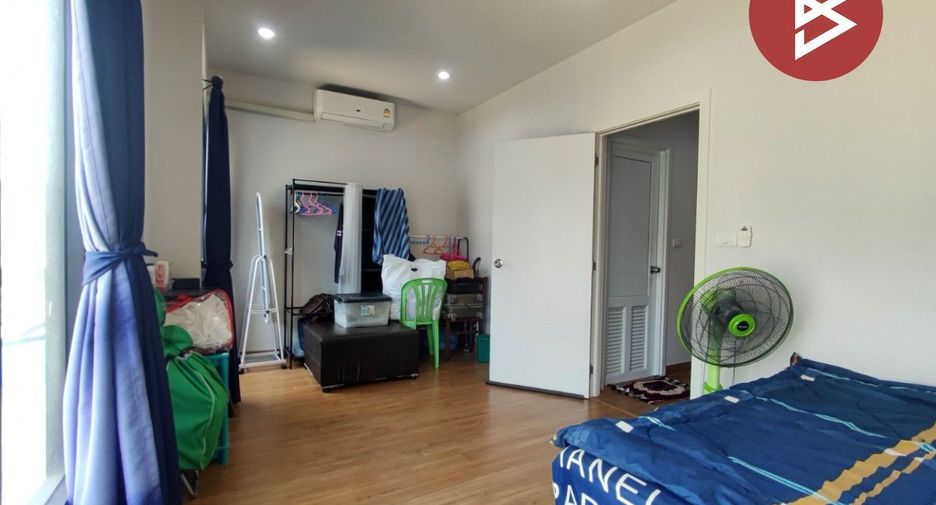 For sale 3 bedrooms townhouse in Sai Noi, Nonthaburi