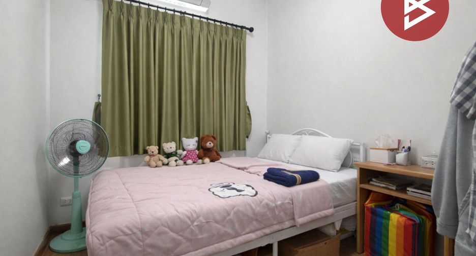 For sale 3 bedrooms townhouse in Sai Noi, Nonthaburi