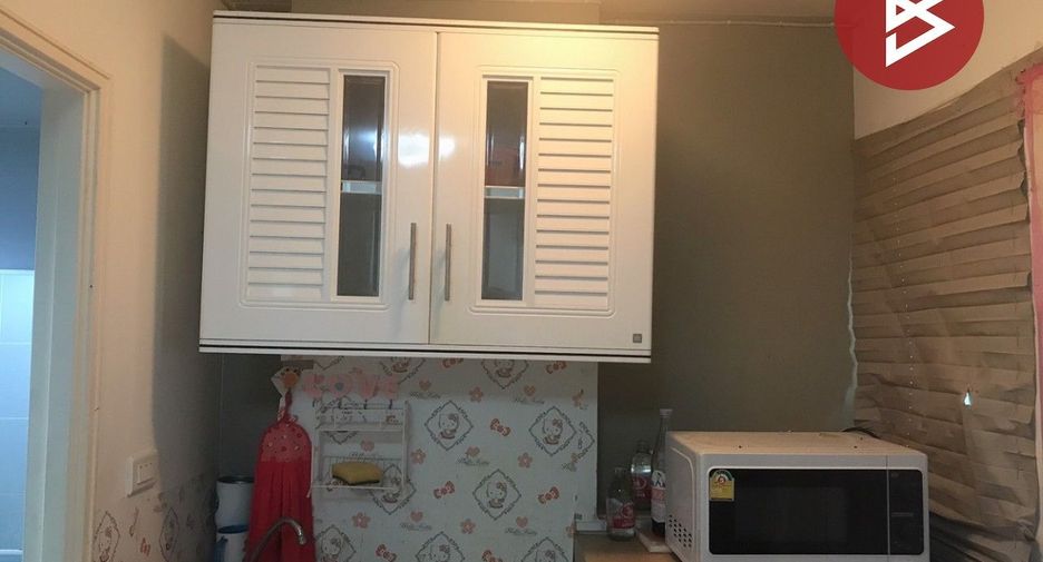 For sale 1 bed condo in Mueang Samut Prakan, Samut Prakan