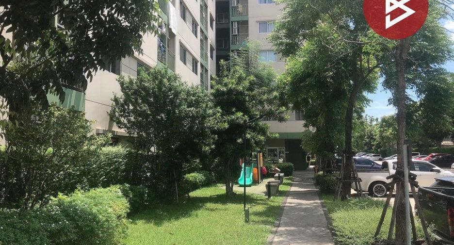For sale 1 bed condo in Mueang Samut Prakan, Samut Prakan