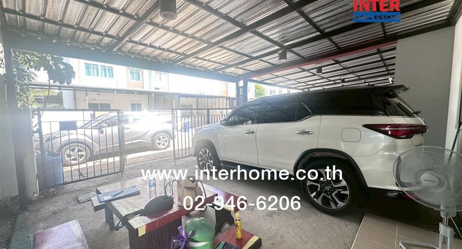 For sale 3 bedrooms townhouse in Bang Yai, Nonthaburi