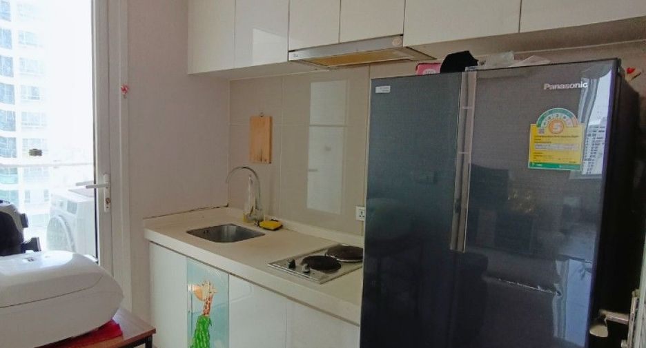 Wohnung zum Kauf mit 2 Zimmer in Huai Khwang, Bangkok