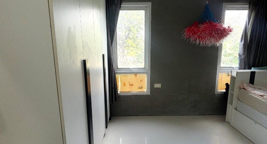 For sale 1 bed condo in Mueang Chon Buri, Chonburi