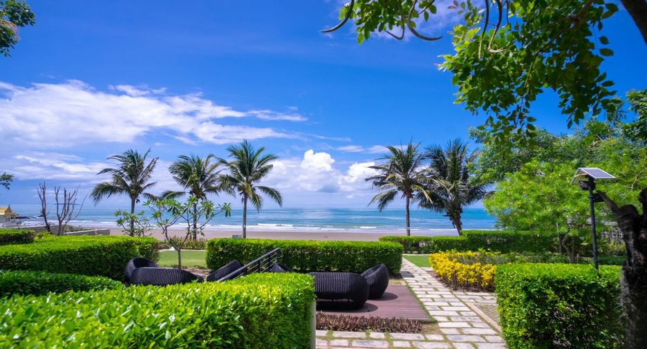 For sale 1 bed condo in Klaeng, Rayong