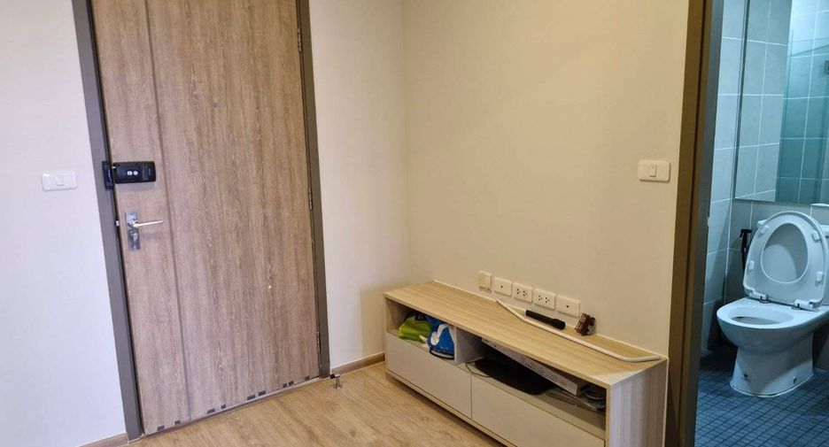 Condo en alquiler de 1 habitaciones en Bang Na, Bangkok