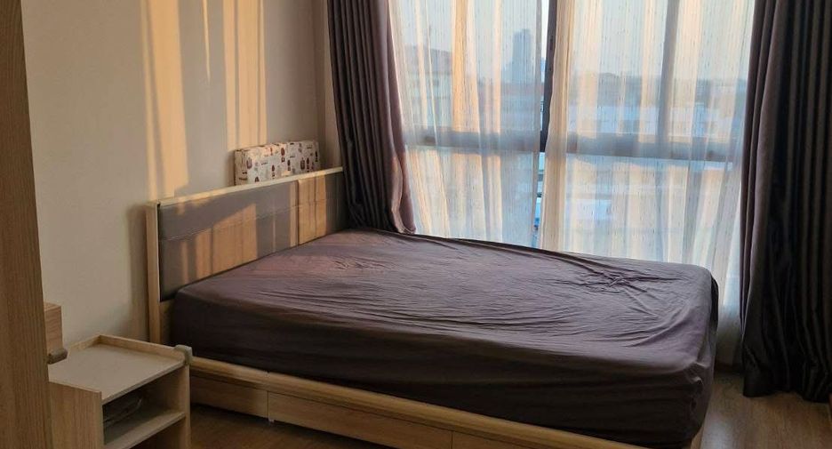 Condo en alquiler de 1 habitaciones en Bang Na, Bangkok