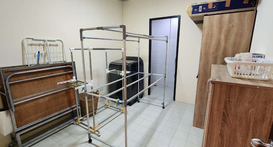 Condo en alquiler de 2 habitaciones en Watthana, Bangkok