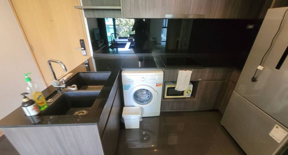 Wohnung zur Miete mit 2 Zimmer in Watthana, Bangkok