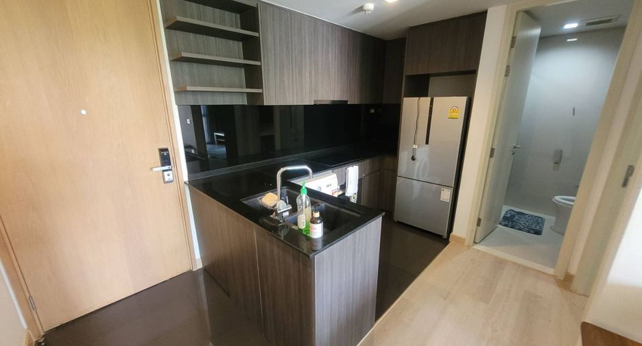 Wohnung zur Miete mit 2 Zimmer in Watthana, Bangkok