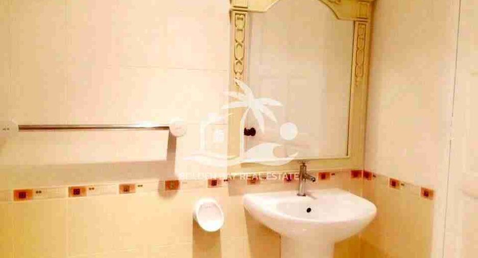 Haus zum Kauf mit 4 Zimmer in Bang Lamung, Chonburi