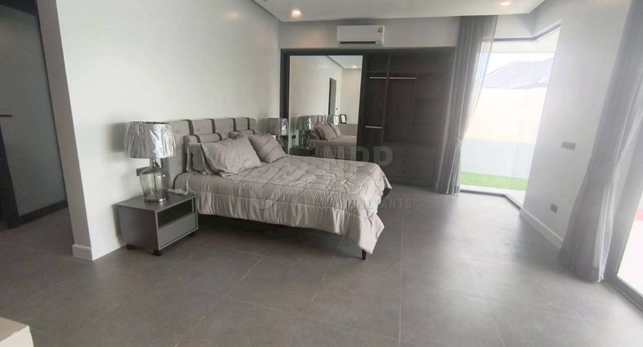 Haus zum Kauf mit 4 Zimmer in Hua Hin, Prachuap Khiri Khan