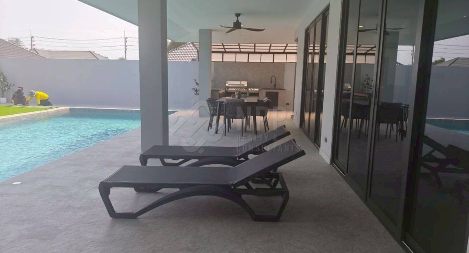 Haus zum Kauf mit 4 Zimmer in Hua Hin, Prachuap Khiri Khan