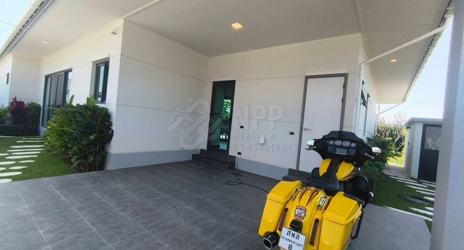For sale 3 bedrooms house in Hua Hin, Prachuap Khiri Khan