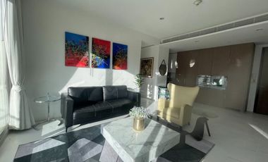 For rent 2 bedrooms condo in Pathum Wan, Bangkok