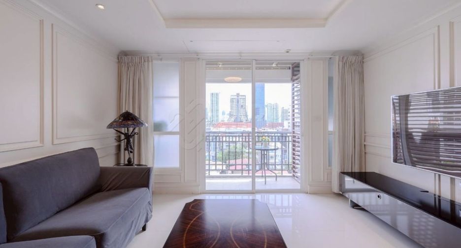 For rent 2 bedrooms condo in Watthana, Bangkok