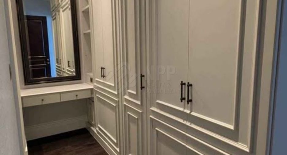 For sale 3 bedrooms condo in Pathum Wan, Bangkok