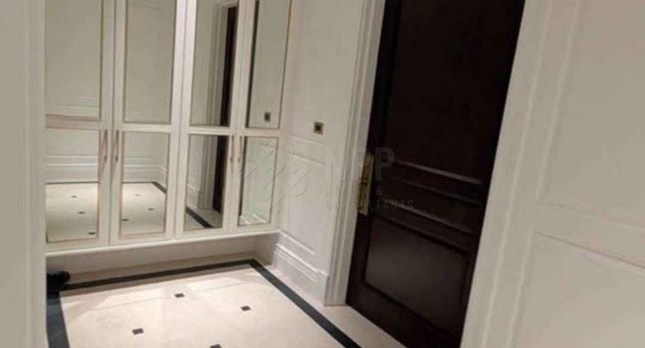 For sale 3 bedrooms condo in Pathum Wan, Bangkok