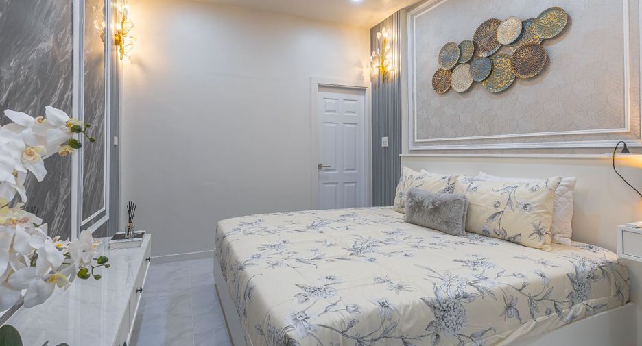 Reihenhaus zum Kauf mit 2 Zimmer in Bang Lamung, Chonburi