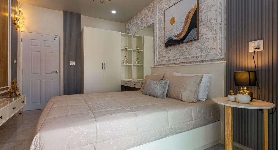 Reihenhaus zum Kauf mit 2 Zimmer in Bang Lamung, Chonburi