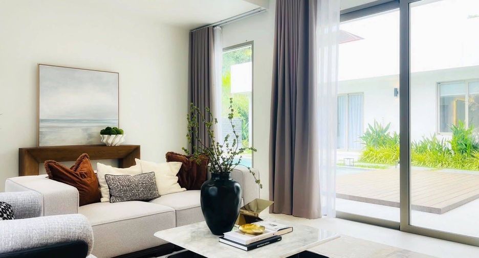 For rent and for sale 4 bedrooms villa in Kathu, Phuket