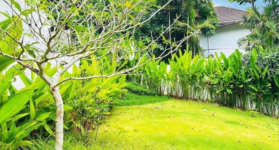 For rent and for sale 4 bedrooms villa in Kathu, Phuket