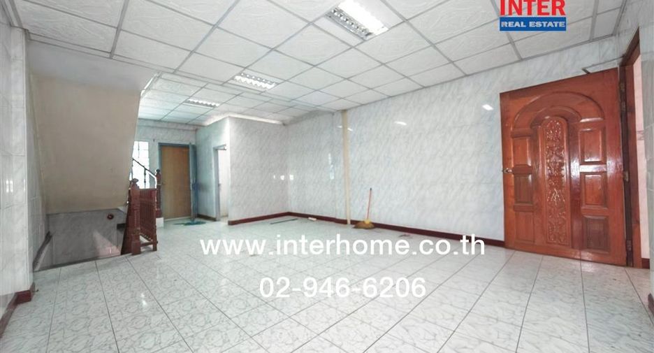 Gewerbefläche zum Kauf mit 3 Zimmer in Phutthamonthon, Nakhon Pathom