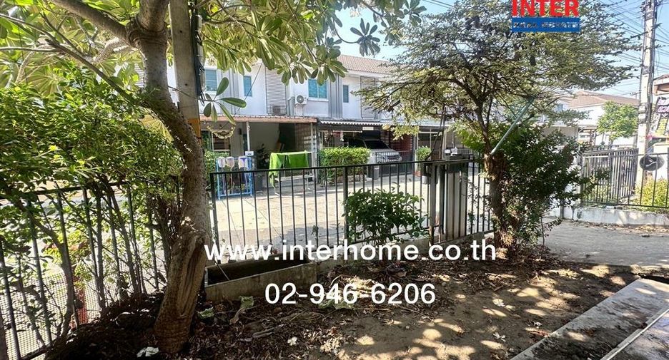 For sale 3 bedrooms townhouse in Lam Luk Ka, Pathum Thani