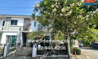 For sale 3 bedrooms townhouse in Lam Luk Ka, Pathum Thani