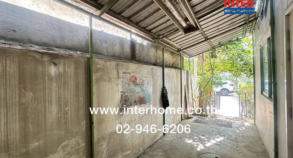 For sale 3 bedrooms townhouse in Lam Luk Ka, Pathum Thani