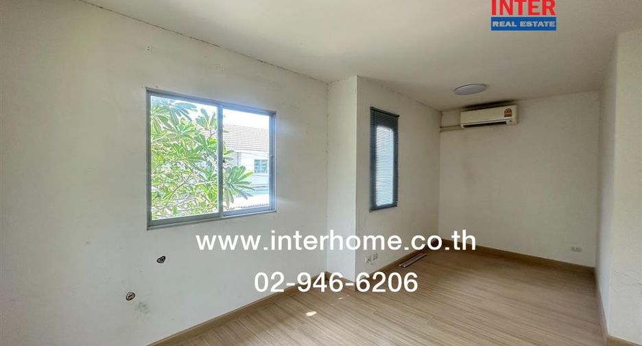 For sale 3 bedrooms townhouse in Lam Luk Ka, Pathum Thani