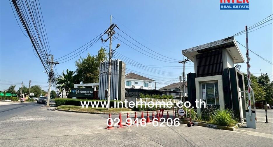 For sale 3 bedrooms townhouse in Lam Luk Ka, Pathum Thani