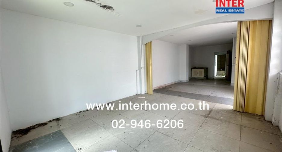 For sale 3 bedrooms townhouse in Lam Luk Ka, Pathum Thani
