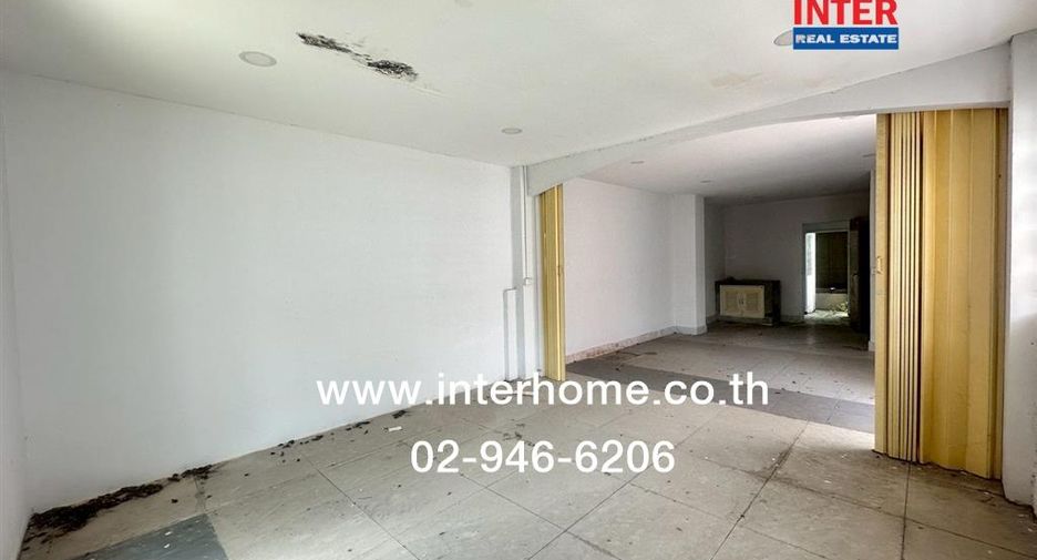 For sale 3 bedrooms townhouse in Lam Luk Ka, Pathum Thani
