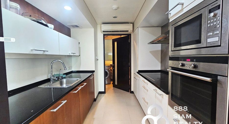 À louer 2 chambres condo à Pathum Wan, Bangkok