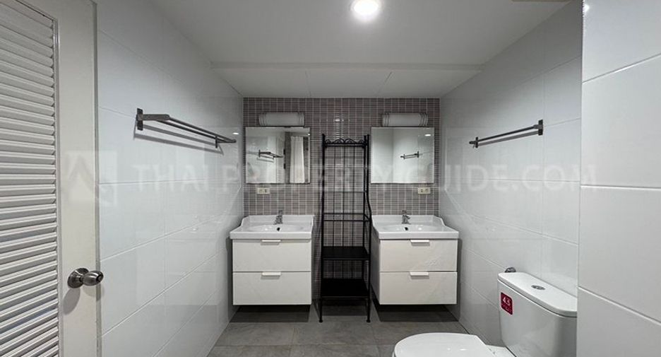 ให้เช่า 3 ห้องนอน คอนโด ใน วัฒนา, กรุงเทพฯ